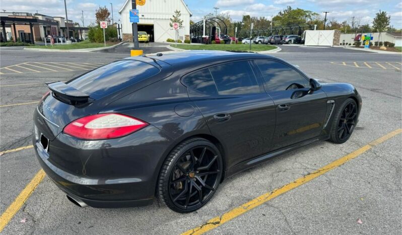 2012 Porsche Panamera 4 full