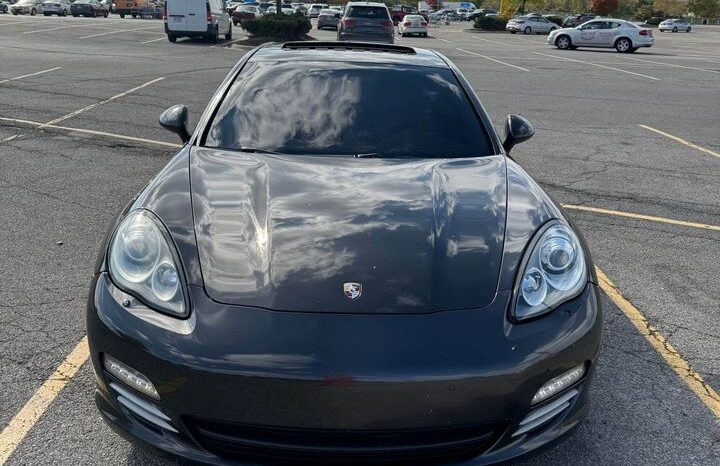 2012 Porsche Panamera 4 full