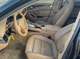 2012 Porsche Panamera 4