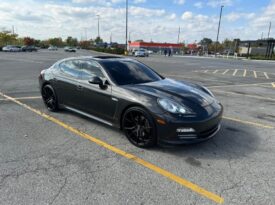 2012 Porsche Panamera 4