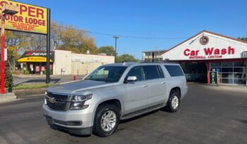 2015 Chevrolet Suburban LT full
