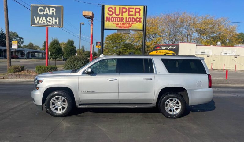 2015 Chevrolet Suburban LT full