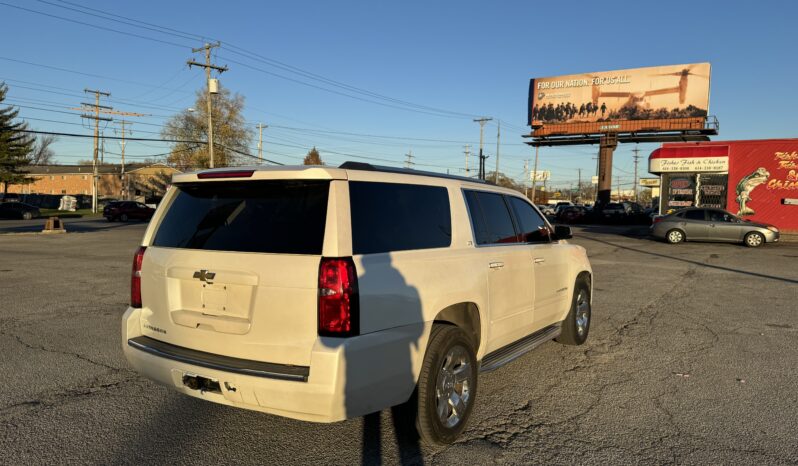 2015 Chevrolet Suburban LTZ full