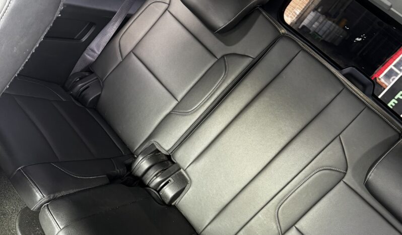 2016 Chevrolet Suburban LTZ full
