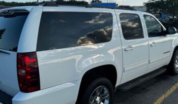 2013 Chevrolet Suburban LT full