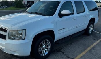 2013 Chevrolet Suburban LT full