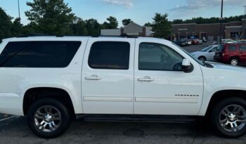 2013 Chevrolet Suburban LT full