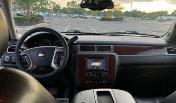 2013 Chevrolet Suburban LT full