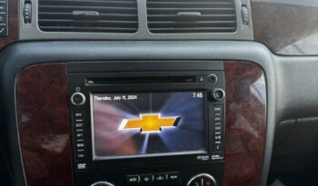 2013 Chevrolet Suburban LT full