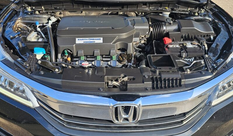 2017 Honda Accord full