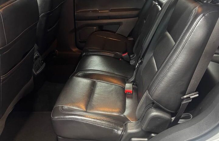 2011 Ford Explorer full