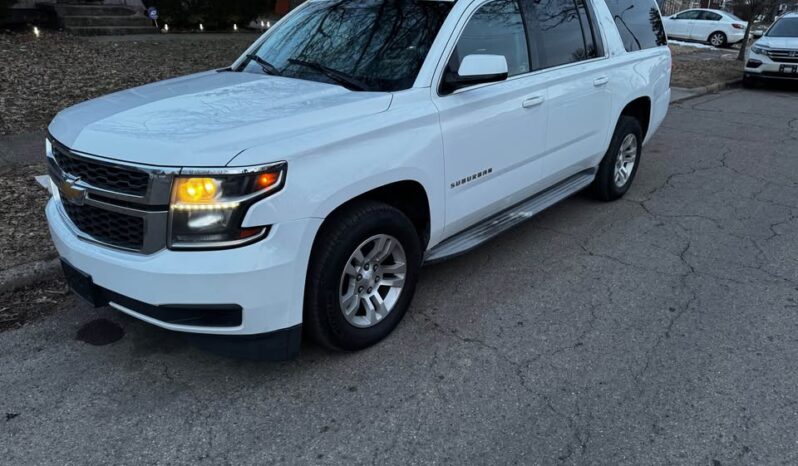 2015 Chevrolet Suburban LT full