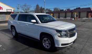 2015 Chevrolet Suburban LT full