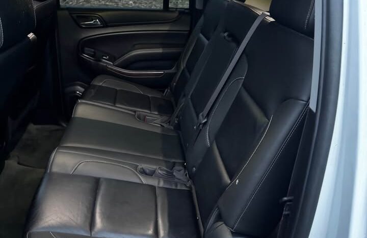 2015 Chevrolet Suburban LT full