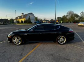 2012 Porsche Panamera 4s