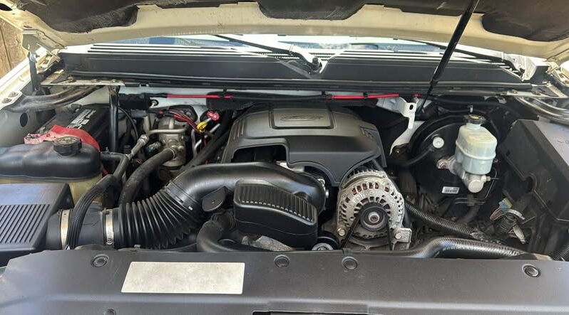 2008 Chevrolet Suburban LTZ full