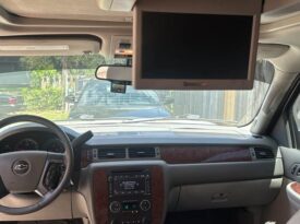 2008 Chevrolet Suburban LTZ