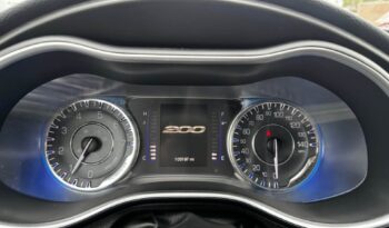 2015 Chrysler 200 full