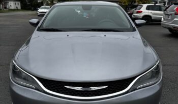 2015 Chrysler 200 full