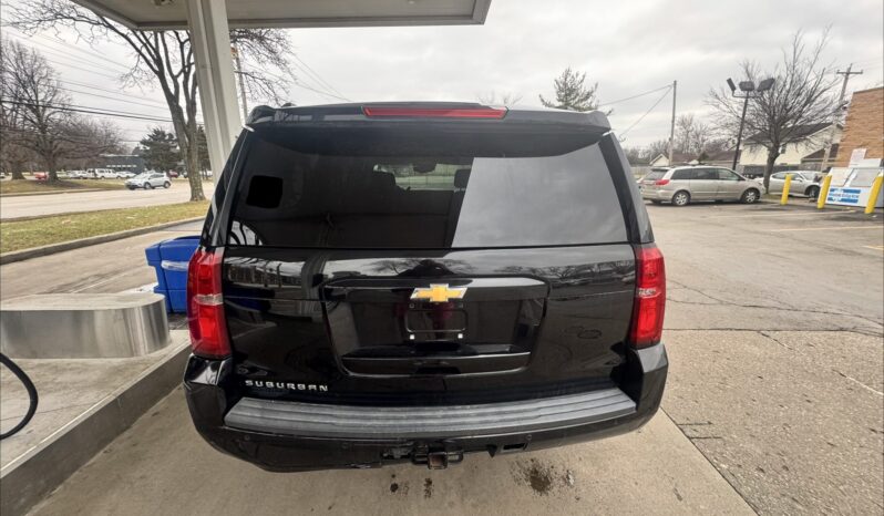 2015 Chevrolet Suburban LT full