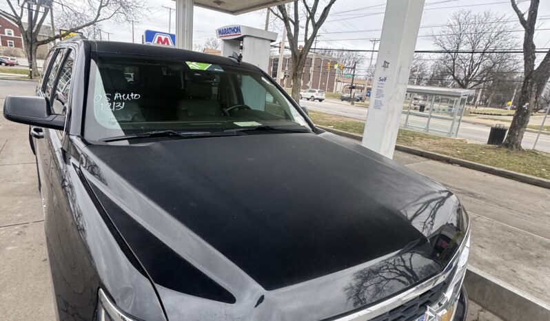 2015 Chevrolet Suburban LT full