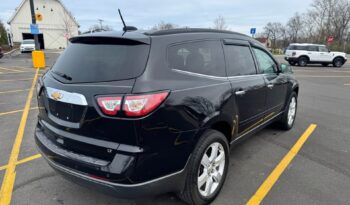 2017 Chevrolet Traverse full