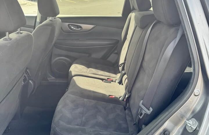 2015 Nissan Rogue SV full