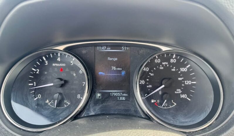 2015 Nissan Rogue SV full