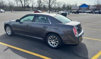 2013 Chrysler 300 full