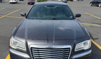 2013 Chrysler 300 full