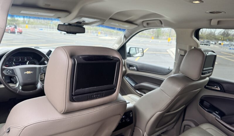 2015 Chevrolet Suburban LT full