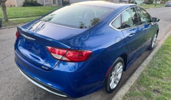 2015 Chrysler 200 full