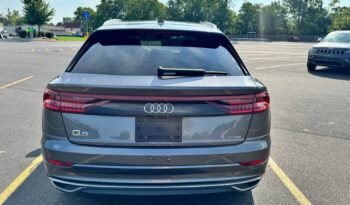2019 Audi Q8 full