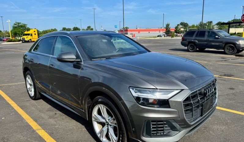 2019 Audi Q8 full