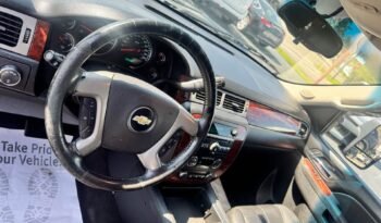 2013 Chevrolet Suburban LT full