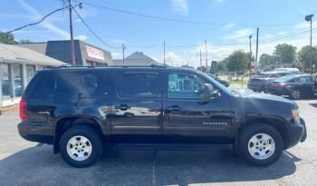2013 Chevrolet Suburban LT full