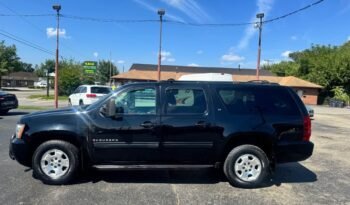 2013 Chevrolet Suburban LT full
