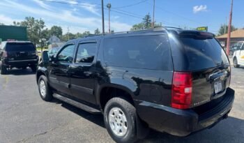 2013 Chevrolet Suburban LT full