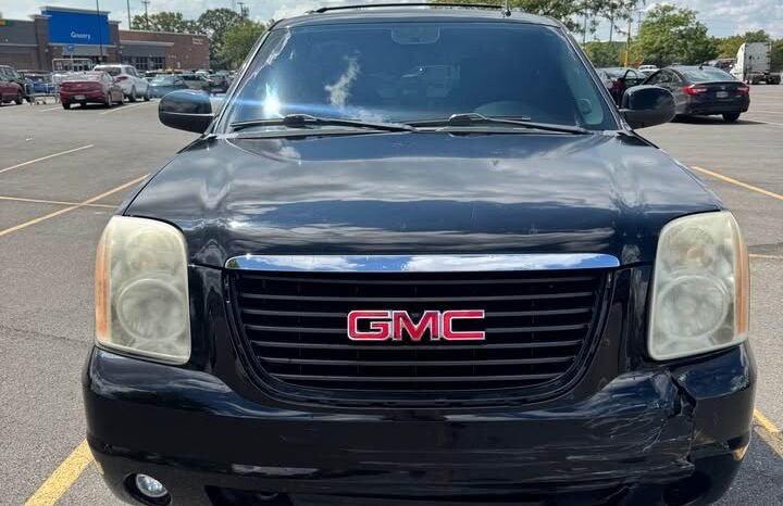 2011 GMC Yukon full