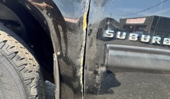 2013 Chevrolet Suburban LT full